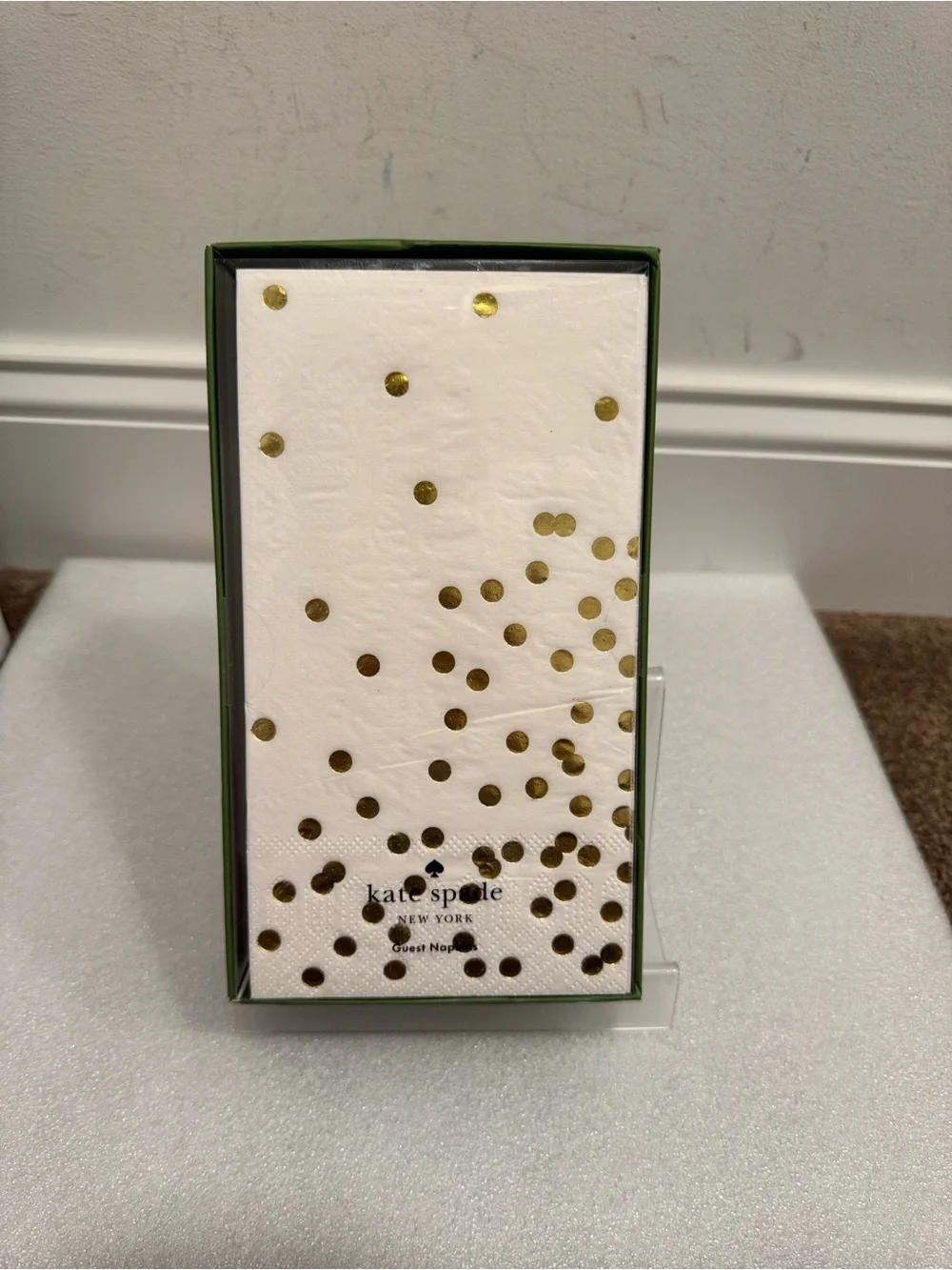 Kate spade cue the confetti set of 40 guest napkins NIP
